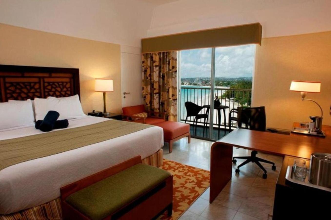 Radisson Aquatica Barbados 4*